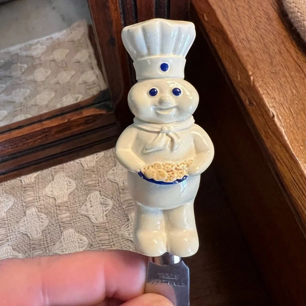 PILLSBURY DOUGHBOY Resin Handle Vintage Stainless Steel Kitchen Spreaders‎